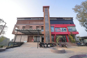 Mokshda Premium Hotel & Restaurant, Rishikesh